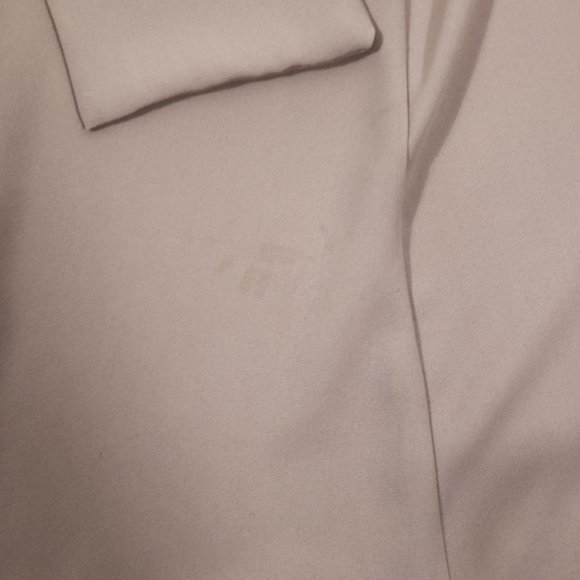 Body & Soul blouse beige tan - Picture 7 of 11